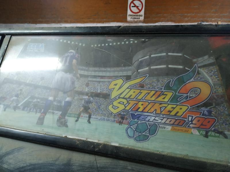 Panel frontal del Virtua Striker 2